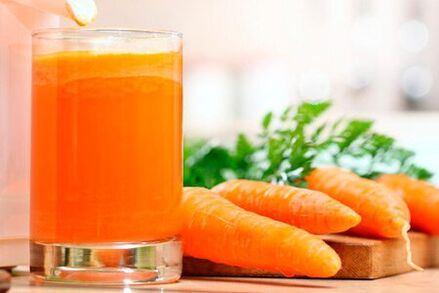 Carrot juice for small worms